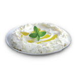 سلطة لبنة بالزيتون