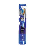 TOOTH  BRUSH ORAL-B